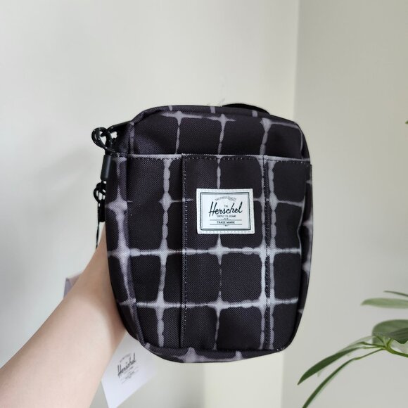 Herschel Supply Co | Cruz Crossbody | Tie Dye Check - Picture 1 of 9